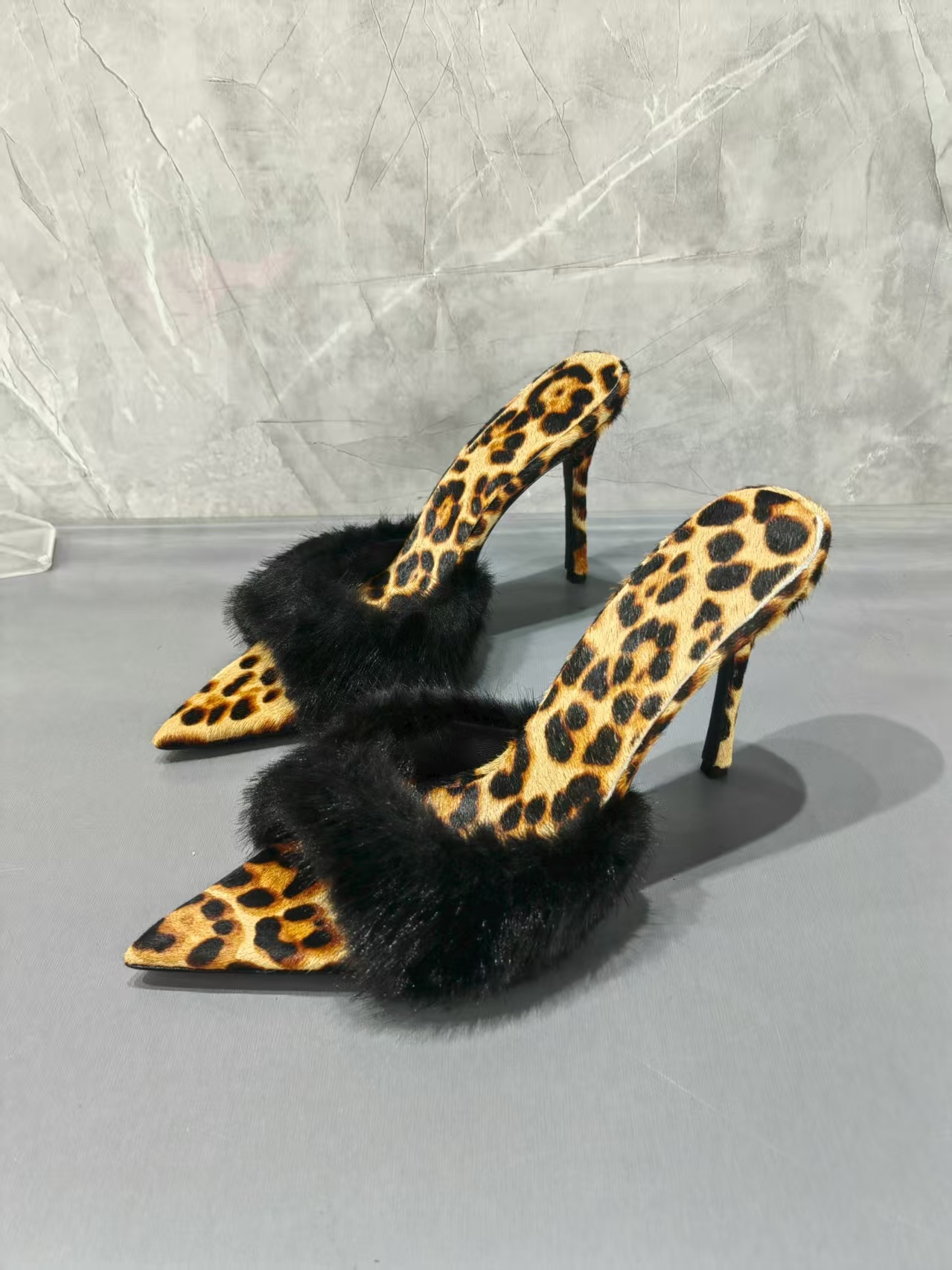 Leopard Print Fur Trim Women S - Street Fashion Luxury reseña y precio