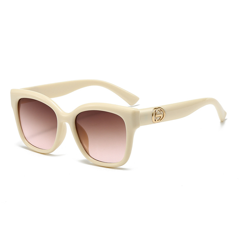 Retro Minimalist Solid Color F - Street Fashion Photography reseña y precio