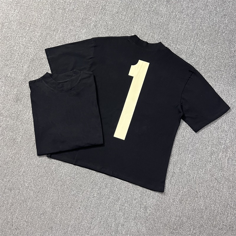 KANYE VULTURES Album Co-brande - Street Fashion Co reseña y precio