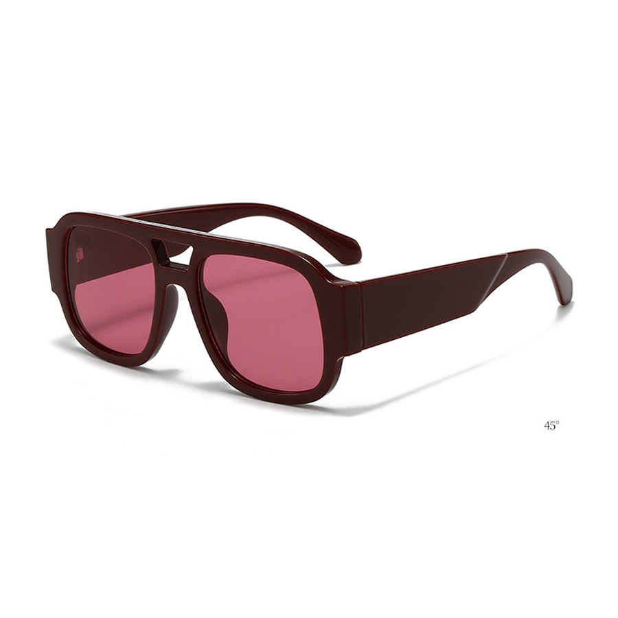 Wine Red Double Bridge Square  - Street Fashion Photoshoot reseña y precio