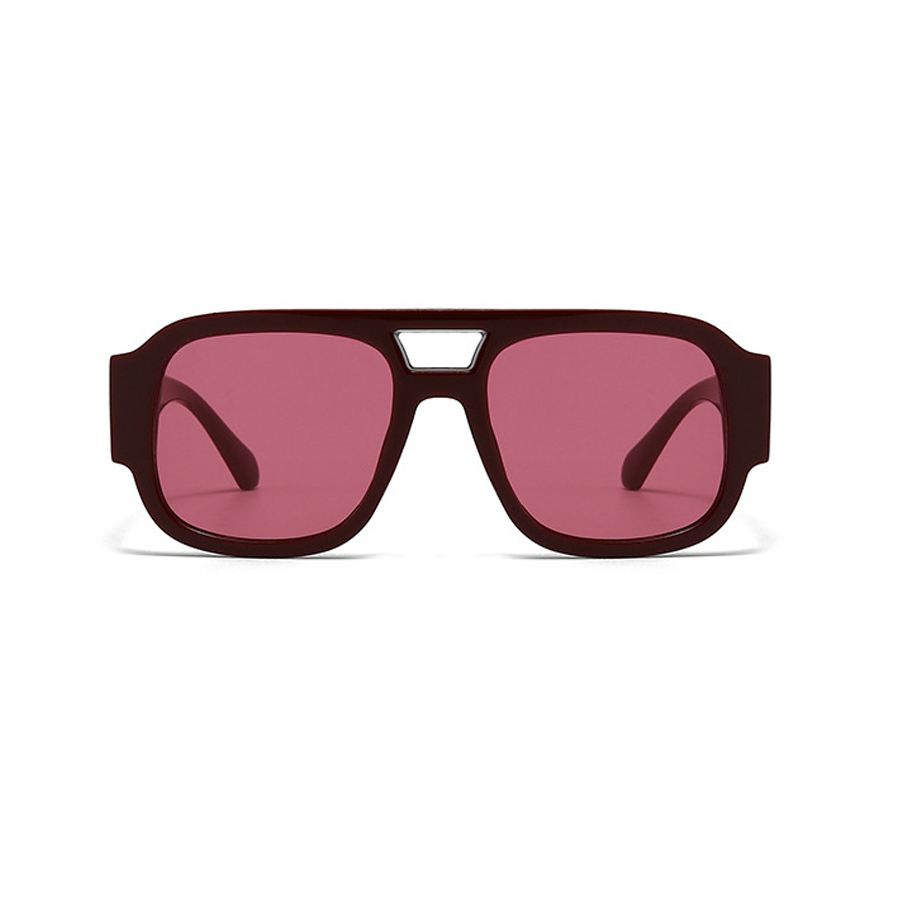 Wine Red Double Bridge Square  - Street Fashion Photoshoot reseña y precio