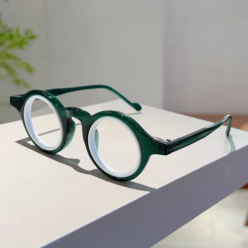 Vintage Round Two-Tone Eyeglas - Street Fashion Photoshoot reseña y precio