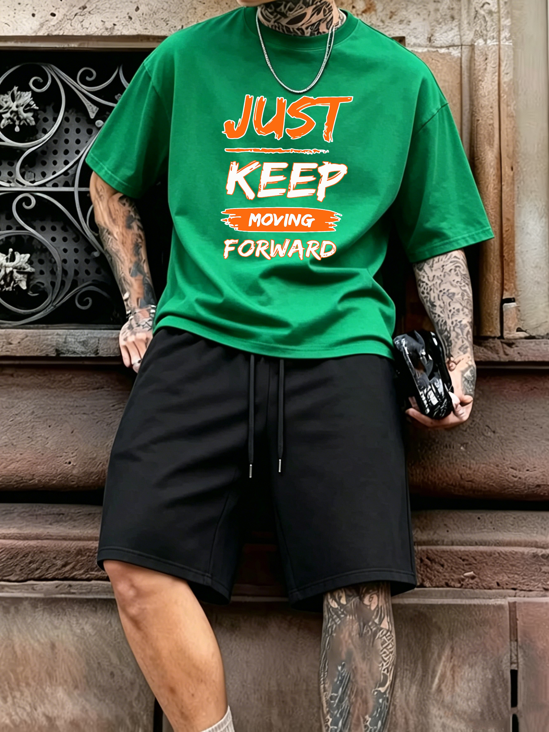 Just Keep Moving Forward Print - Street Fashion Elements reseña y precio