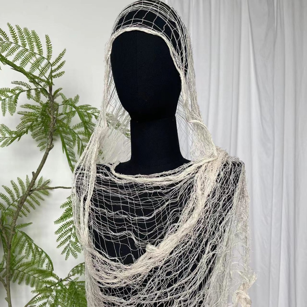 Fashion Distressed Scarf Ragge - Street Fashion Photography reseña y precio